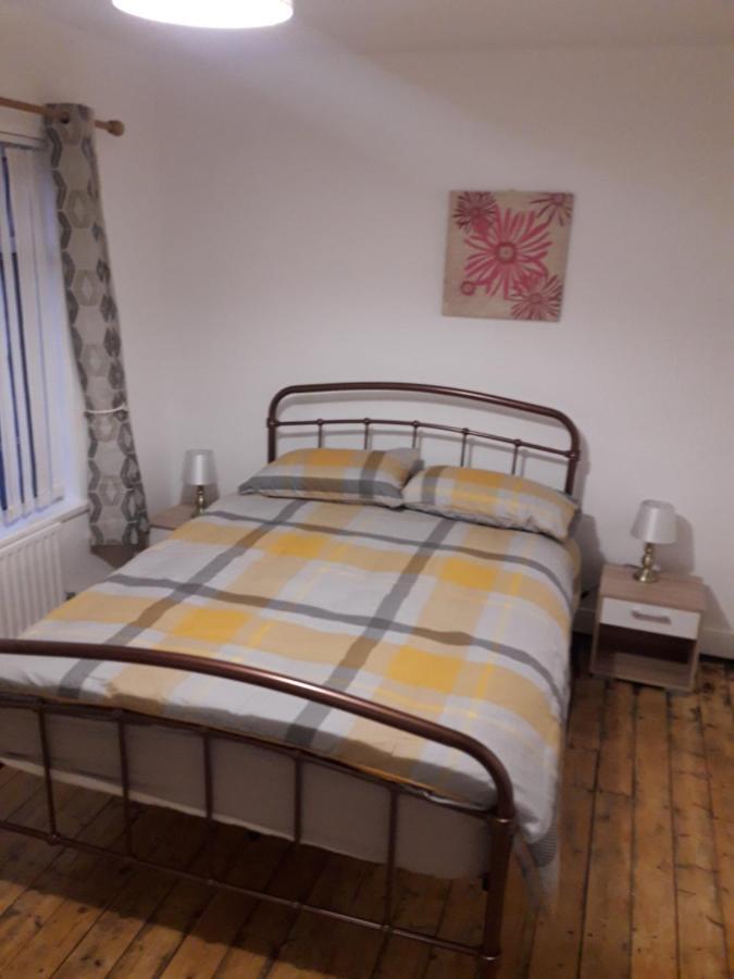 Apartament Cosy @ Coleraine Beside Train+Bus Station Zewnętrze zdjęcie